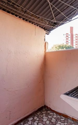 Casa à venda com 190m², 5 quartos e 3 vagas Casa à venda com 190m², 5 quartos e 3 vagasÁrea de Serviço Casa 3