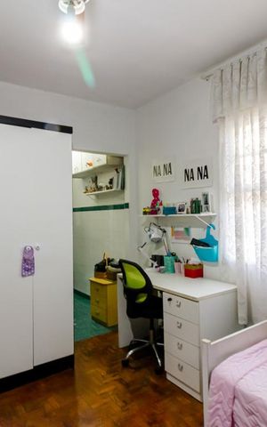 Casa à venda com 190m², 5 quartos e 3 vagas Casa à venda com 190m², 5 quartos e 3 vagasQuarto casa 2