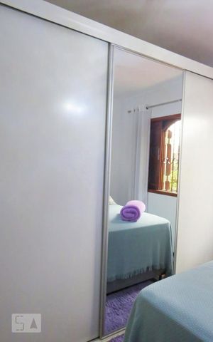 Casa à venda com 142m², 4 quartos e 2 vagas Casa à venda com 142m², 4 quartos e 2 vagasQuarto 3 - Armários