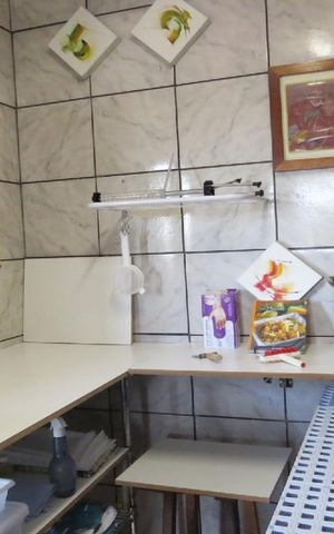 Casa à venda com 142m², 4 quartos e 2 vagas Casa à venda com 142m², 4 quartos e 2 vagasQuarto 4