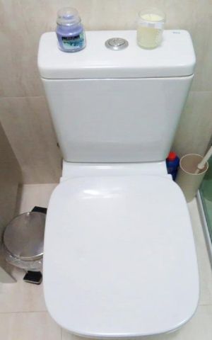 Casa à venda com 142m², 4 quartos e 2 vagas Casa à venda com 142m², 4 quartos e 2 vagasBanheiro Social
