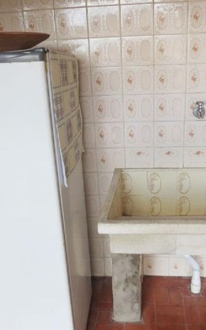 Casa à venda com 142m², 4 quartos e 2 vagas Casa à venda com 142m², 4 quartos e 2 vagasLavanderia