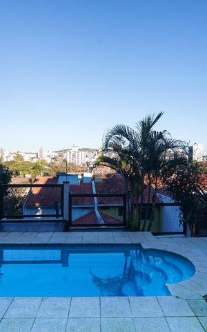 Casa à venda com 394m², 4 quartos e 5 vagas Casa à venda com 394m², 4 quartos e 5 vagas1_PISCINA
