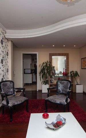 Casa à venda com 394m², 4 quartos e 5 vagas Casa à venda com 394m², 4 quartos e 5 vagas2_SALA I VISTA