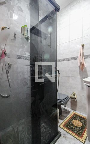 Apartamento à venda com 120m², 3 quartos e 2 vagas Apartamento à venda com 120m², 3 quartos e 2 vagasSuíte