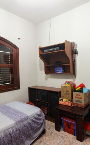 Casa à venda com 236m², 3 quartos e 5 vagas Casa à venda com 236m², 3 quartos e 5 vagasQuarto 1