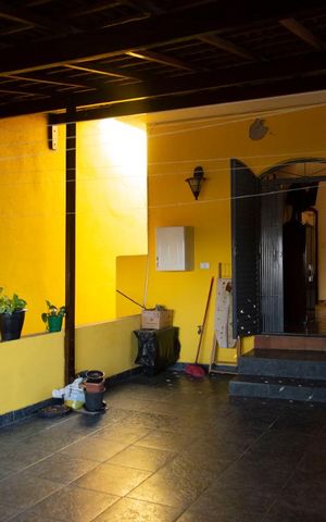 Casa à venda com 110m², 3 quartos e 2 vagas Casa à venda com 110m², 3 quartos e 2 vagasTerraço