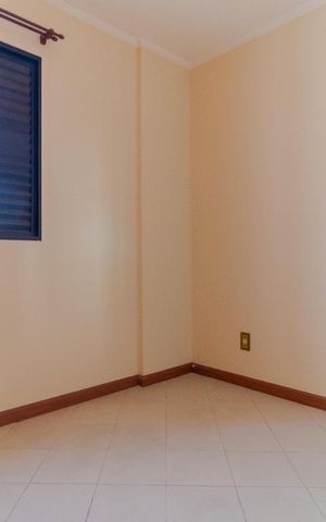 Apartamento para alugar com 85m², 3 quartos e 2 vagas Apartamento para alugar com 85m², 3 quartos e 2 vagasSuíte