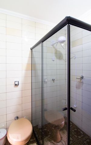 Casa à venda com 300m², 3 quartos e 1 vagaBanheiro