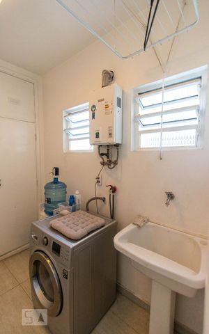 Apartamento à venda com 107m², 2 quartos e sem vagaÁrea de serviço
