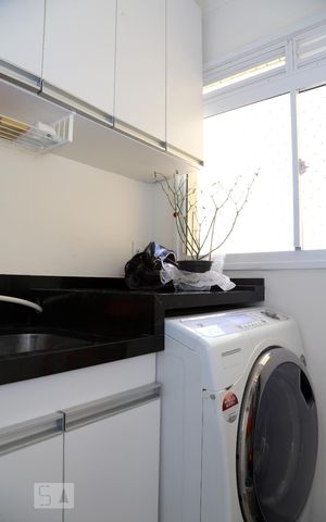 Apartamento à venda com 62m², 2 quartos e 1 vagaÁrea de Serviço