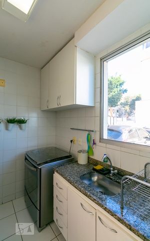 Apartamento à venda com 72m², 3 quartos e 1 vaga Apartamento à venda com 72m², 3 quartos e 1 vagaCozinha e Área de Serviço