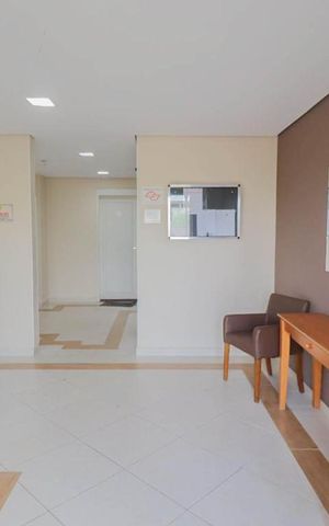 Apartamento à venda com 47m², 2 quartos e 1 vaga Apartamento à venda com 47m², 2 quartos e 1 vagaHall