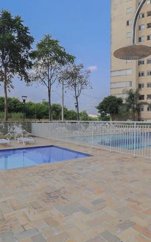 Apartamento à venda com 47m², 2 quartos e 1 vaga Apartamento à venda com 47m², 2 quartos e 1 vagaPiscina