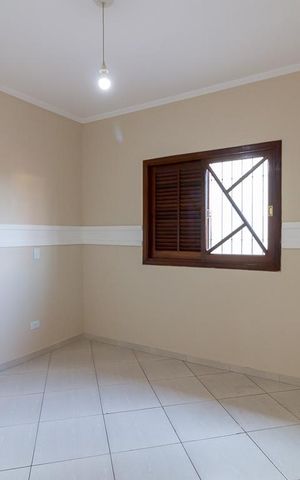 Casa à venda com 135m², 3 quartos e 4 vagasBanheiro do Quarto 2