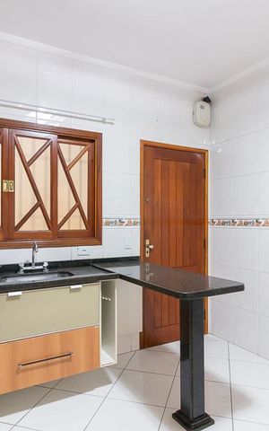 Casa à venda com 135m², 3 quartos e 4 vagasCozinha