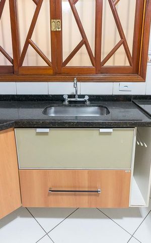 Casa à venda com 135m², 3 quartos e 4 vagasCozinha - pia 
