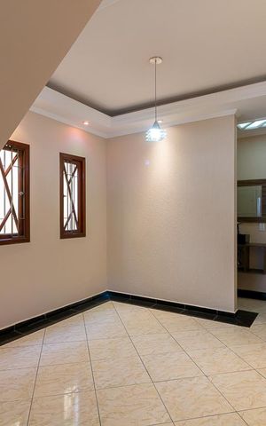 Casa à venda com 135m², 3 quartos e 4 vagasSala de jantar