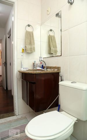 Apartamento à venda com 99m², 3 quartos e 2 vagasBanheiro Social