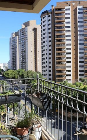 Apartamento à venda com 99m², 3 quartos e 2 vagasVaranda da Sala