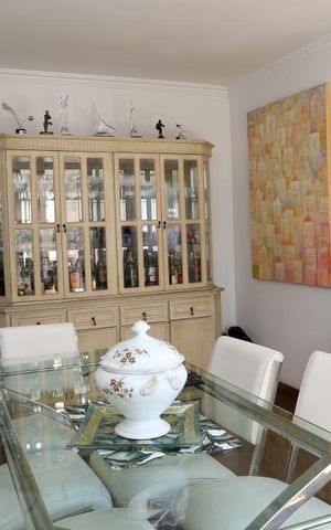 Apartamento à venda com 99m², 3 quartos e 2 vagasSala