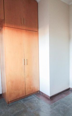 Casa à venda com 280m², 4 quartos e 2 vagasQuarto