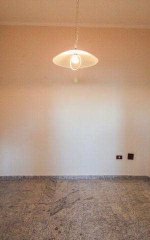 Casa à venda com 280m², 4 quartos e 2 vagasCopa