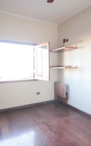 Casa à venda com 280m², 4 quartos e 2 vagasQuarto