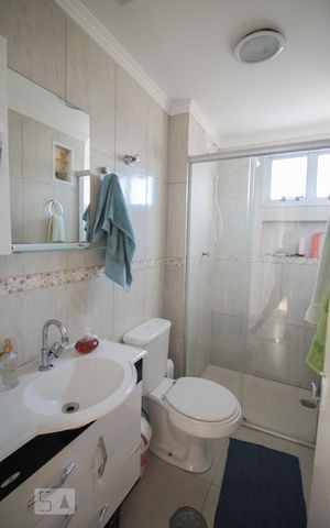 Apartamento à venda com 74m², 2 quartos e 1 vagabanheiro