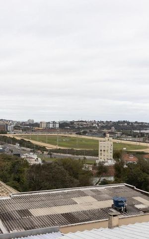 Apartamento à venda com 145m², 3 quartos e 3 vagas Apartamento à venda com 145m², 3 quartos e 3 vagasVista