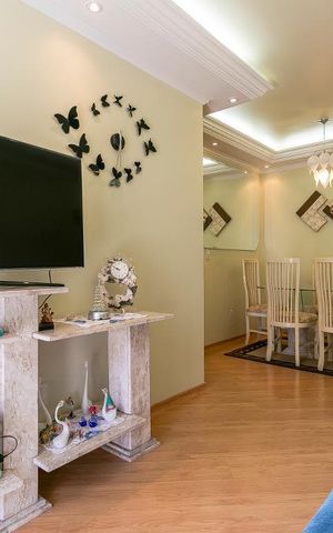 Apartamento à venda com 70m², 3 quartos e 2 vagasSala