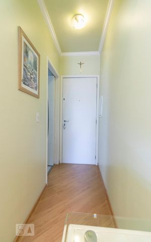 Apartamento à venda com 70m², 3 quartos e 2 vagasEntrada