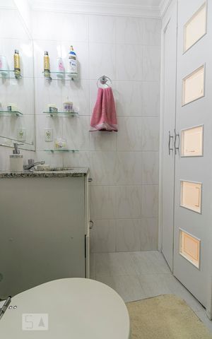 Apartamento à venda com 70m², 3 quartos e 2 vagasBanheiro da Suíte