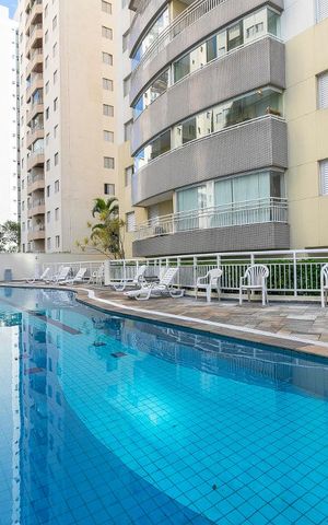 Apartamento à venda com 70m², 3 quartos e 2 vagasÁrea comum - Piscina