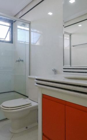 Apartamento à venda com 130m², 3 quartos e 2 vagasBanheiro