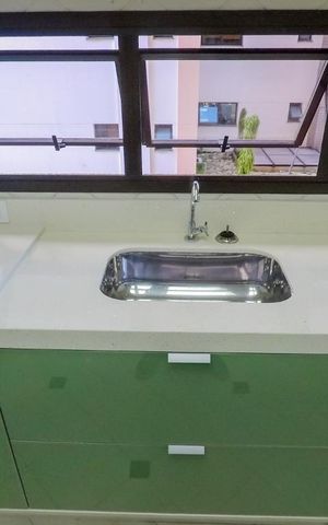 Apartamento à venda com 130m², 3 quartos e 2 vagasCozinha