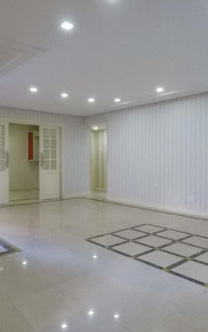 Apartamento à venda com 130m², 3 quartos e 2 vagasSala