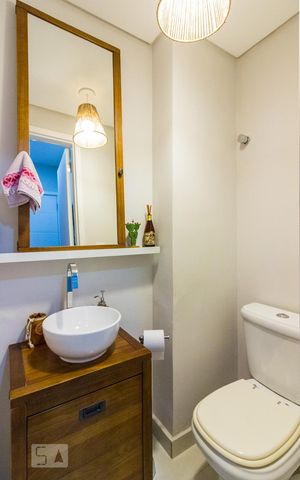 Apartamento à venda com 97m², 2 quartos e 2 vagasLavabo