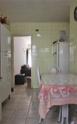 Casa de condomínio à venda com 78m², 3 quartos e 2 vagasCozinha
