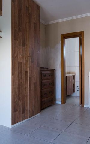 Casa à venda com 180m², 3 quartos e 3 vagasQuarto 3 - Suíte