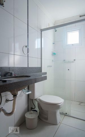 Casa à venda com 180m², 3 quartos e 3 vagasBanheiro Social