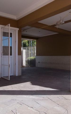 Casa à venda com 180m², 3 quartos e 3 vagasGaragem
