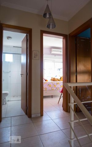 Casa à venda com 180m², 3 quartos e 3 vagasAndar dos quartos