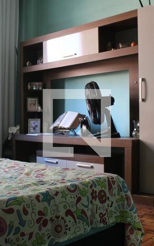 Apartamento à venda com 79m², 2 quartos e sem vagaSala