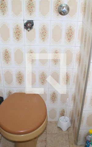 Apartamento à venda com 79m², 2 quartos e sem vagaBanheiro de serviço