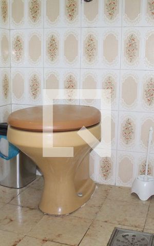 Apartamento à venda com 79m², 2 quartos e sem vagaBanheiro de serviço