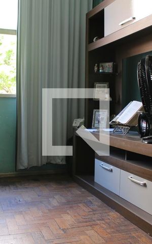 Apartamento à venda com 79m², 2 quartos e sem vagaSala