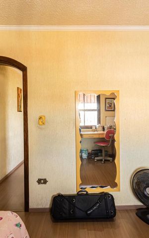Casa para alugar com 211m², 3 quartos e 5 vagas Casa para alugar com 211m², 3 quartos e 5 vagasQuarto 1
