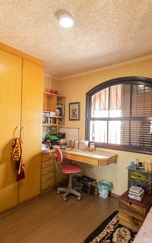 Casa para alugar com 211m², 3 quartos e 5 vagas Casa para alugar com 211m², 3 quartos e 5 vagasQuarto 1