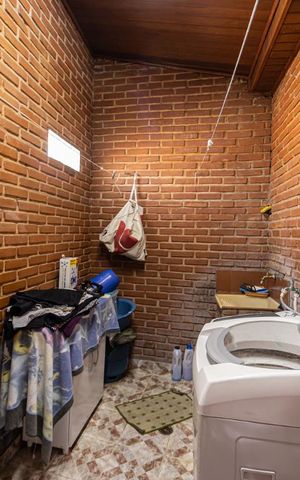 Casa para alugar com 211m², 3 quartos e 5 vagas Casa para alugar com 211m², 3 quartos e 5 vagasÁrea de Serviço